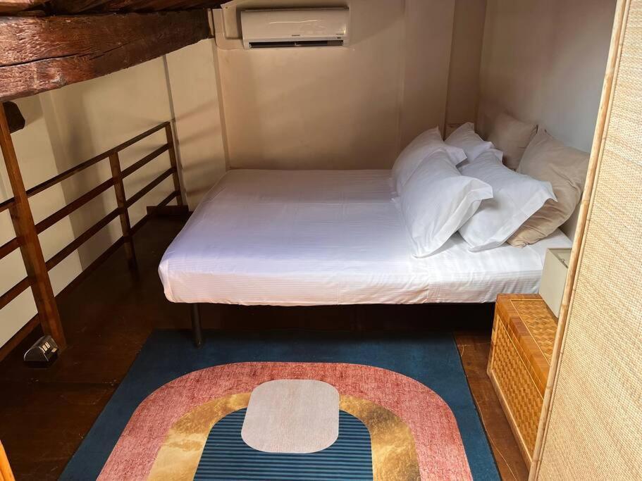 Spacious Near Arno River Apartment *